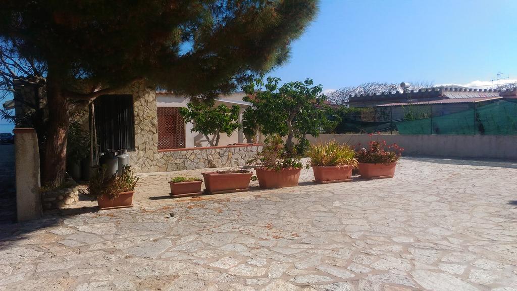 Appartamento Spiaggia Playa Castellammare del Golfo Exteriör bild